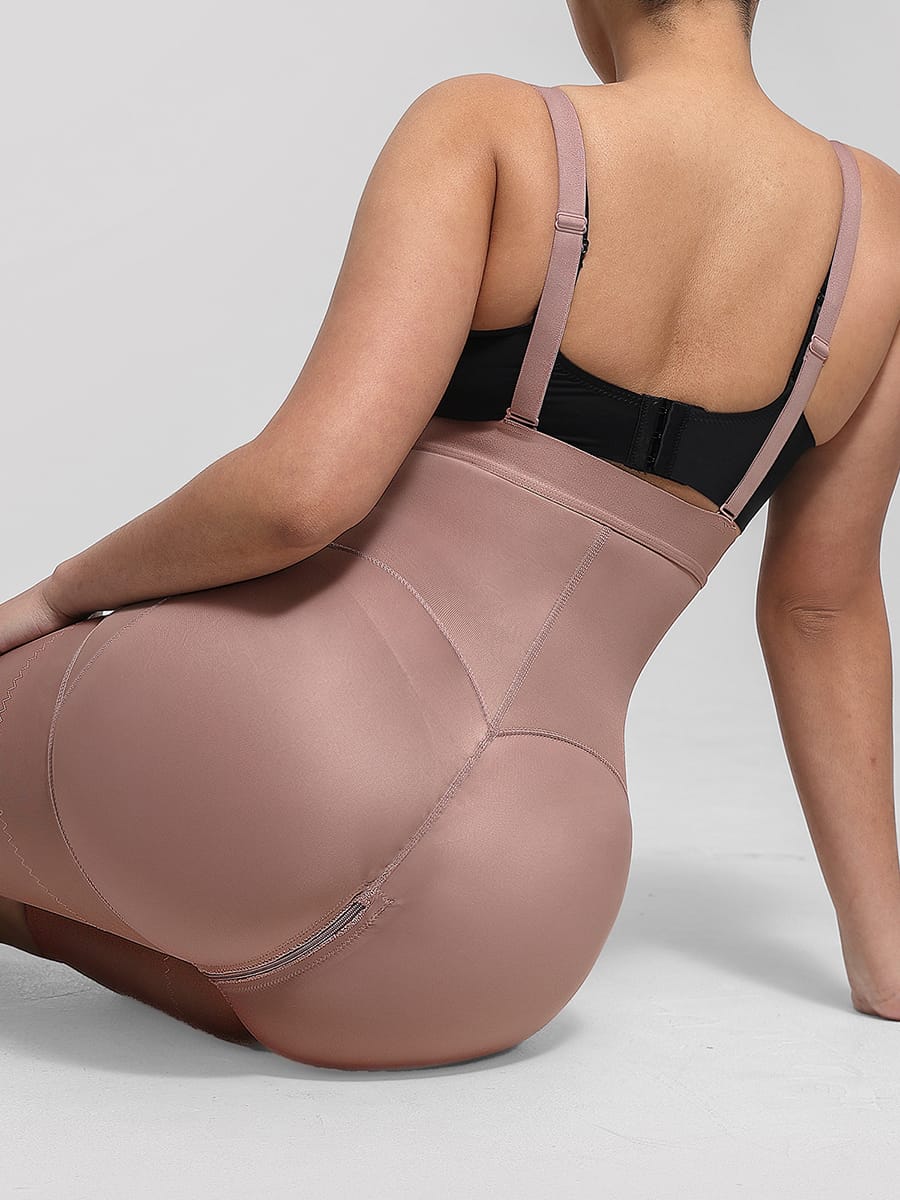 Body Shaper with Removable Shoulder Straps and Clips for Post-Operative Wear - FirmaActive