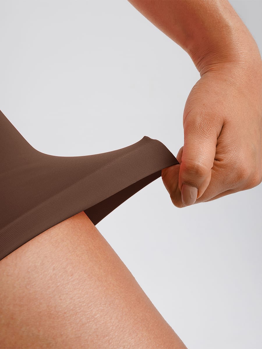 Invisible Zip Seamless Shapewear Bodysuit with Tummy Control & Butt Lifting Adjustable Straps - FirmaSculpt