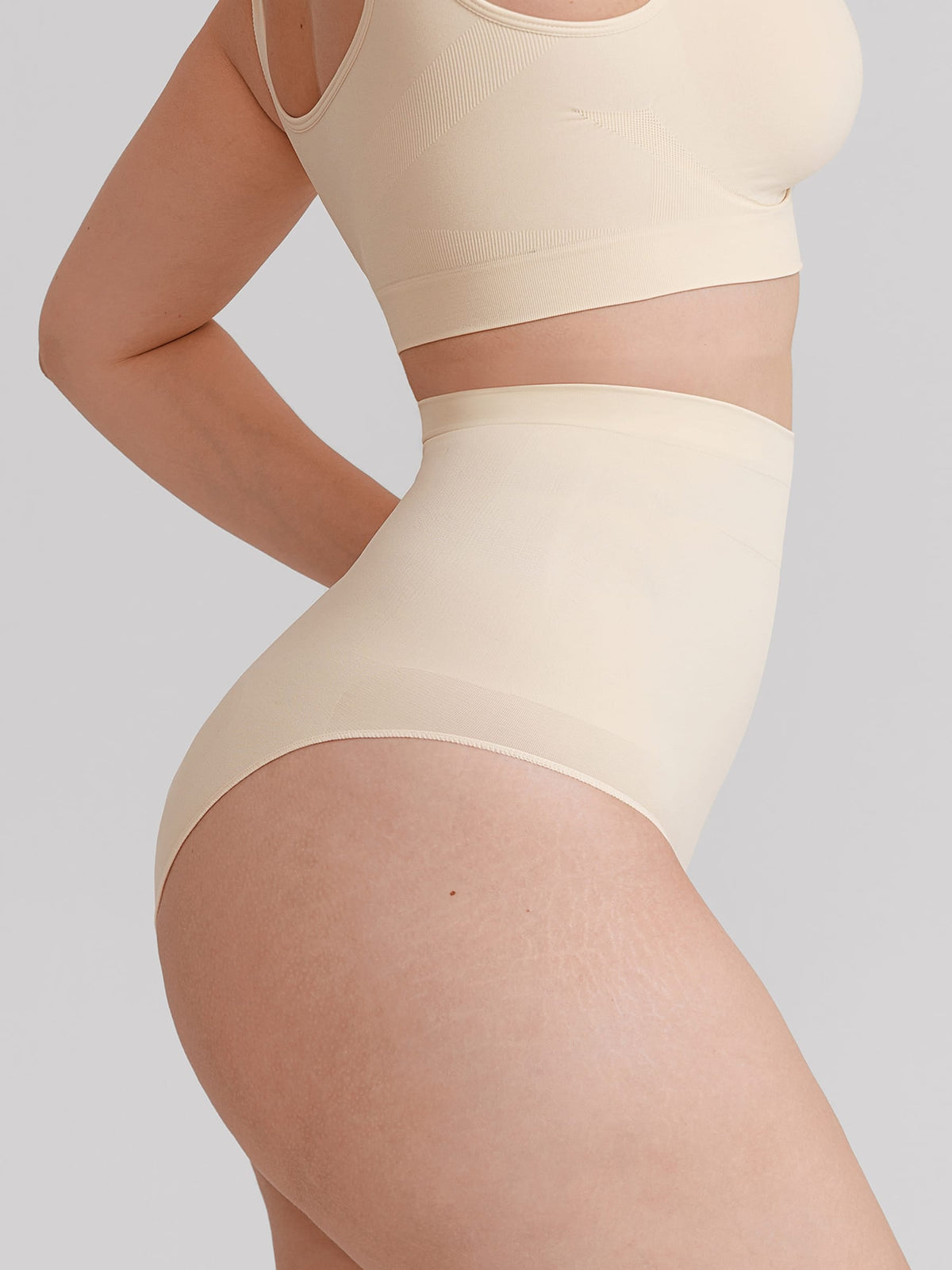 Seamless High Waist Tummy Control Briefs with Anti-Slip Silicone Waistband - FirmaHold