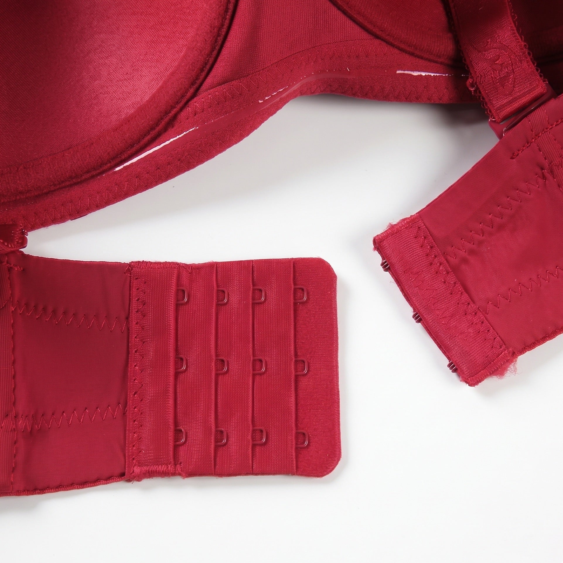 CurveEase™ Plus Size Support Bra